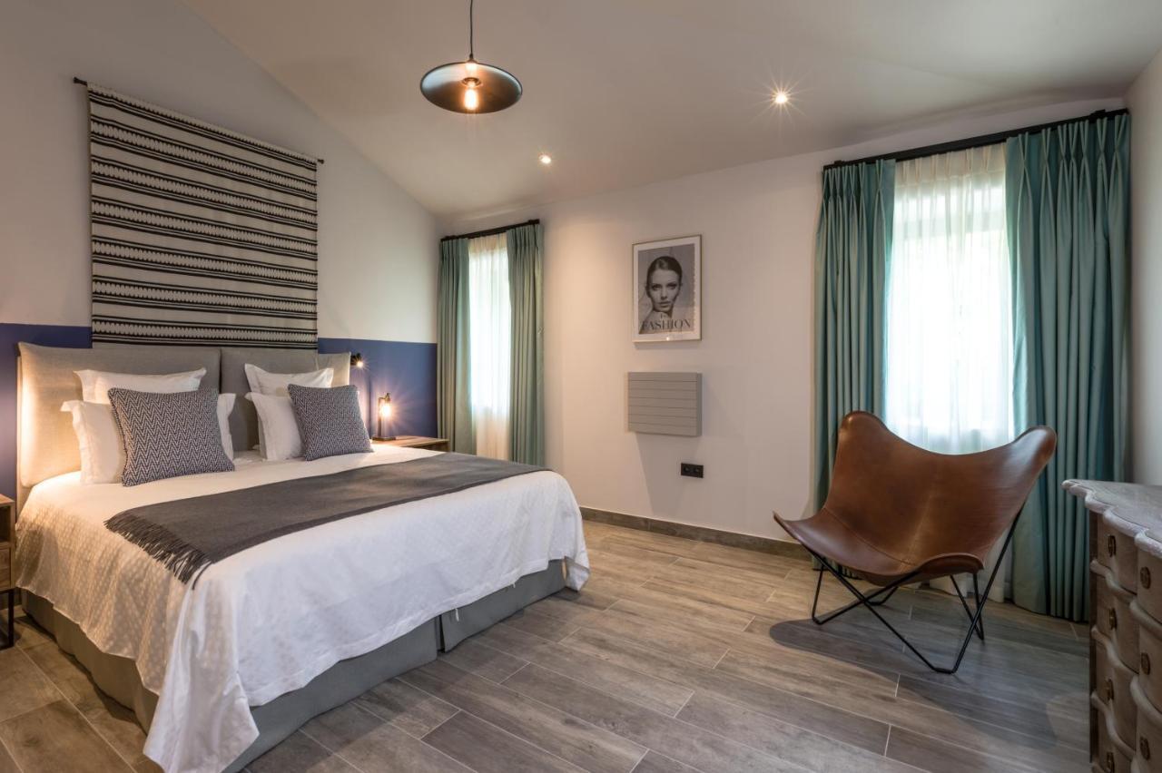 Mas Du Brulat Hotel
